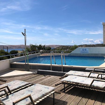 Apartmani Cesarica Karlobag Εξωτερικό φωτογραφία
