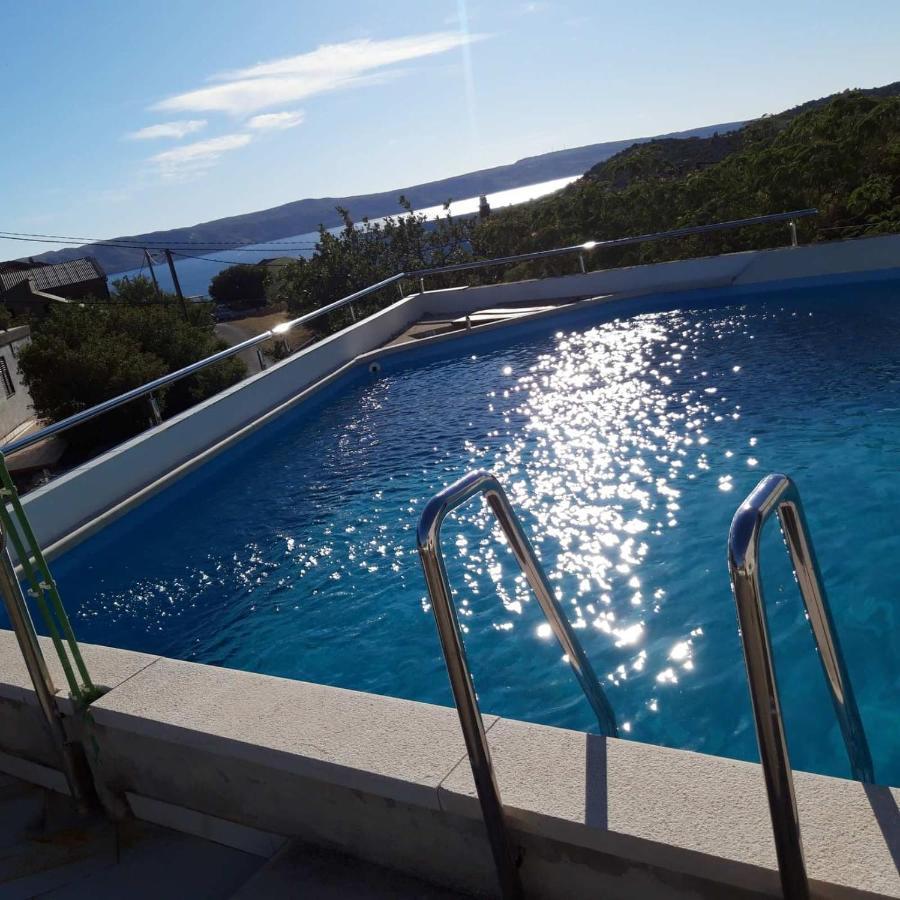 Apartmani Cesarica Karlobag Εξωτερικό φωτογραφία