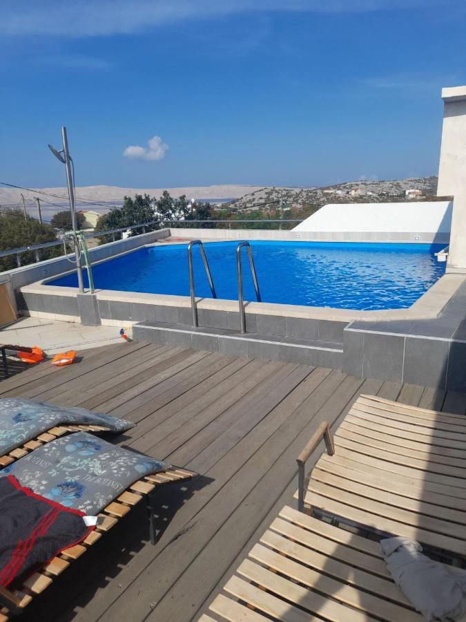 Apartmani Cesarica Karlobag Εξωτερικό φωτογραφία